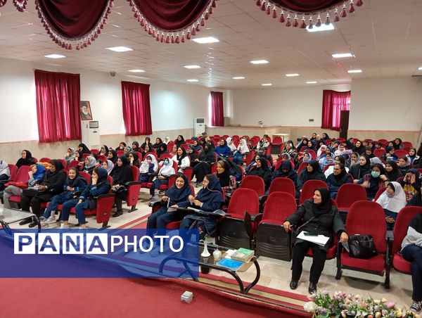 برگزاری جلسه آموزشی دانش‌آموز خبرنگاران پانا در منطقه پردیس