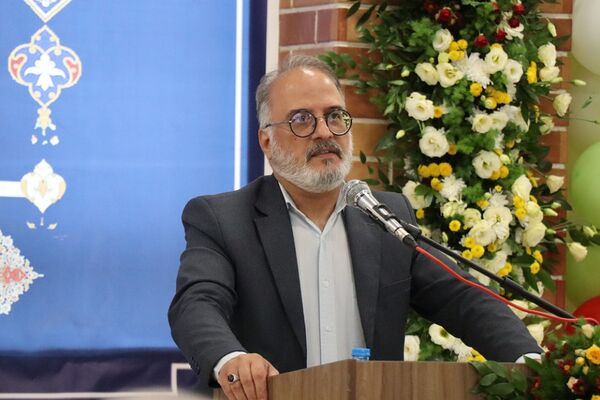 آیین افتتاح مدرسه  زنده‌یاد حاج لطف‌الله محسنی فشمی در پاکدشت 