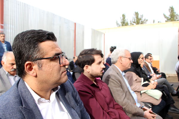 اهدا دستگاه شتابگر الکترونی به دانشگاه یزد