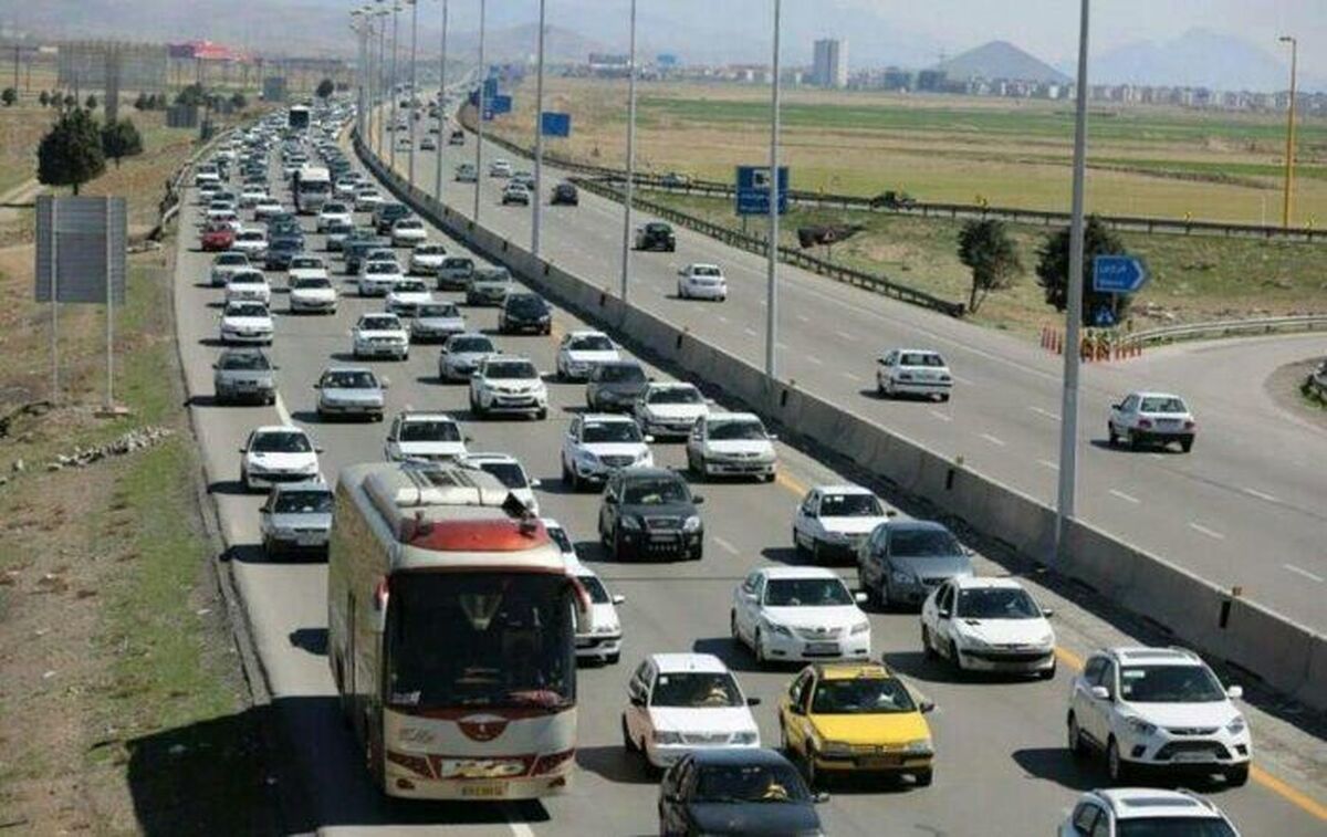 ترافیک سنگین در مسیرهای منتهی به محورهای شمالی کشور