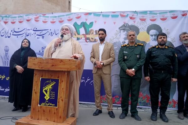 ۲۲ بهمن، تبلور رشادت‌های تاریخی مردم است
