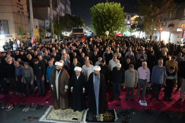 حماسه حضور فردیسی‌ها در صد ‌و چهل و سومین شب  راهپیمایی 