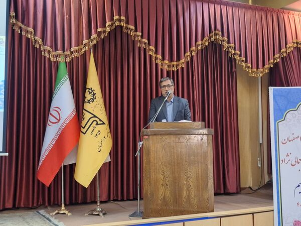  مراسم کلنگ‌زنی همزمان دو پروژه آموزشی در ناحیه چهار اصفهان