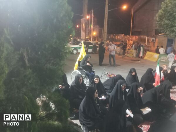 کامیاران در شب صد و سی و پنجم؛ طنین همدلی با نیروهای مسلح را سر داد