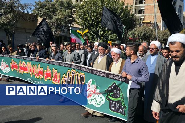 از کلاس درس تا میدان حماسه؛ تجلی عشق دانش‌آموزان رباط‌کریم به میهن