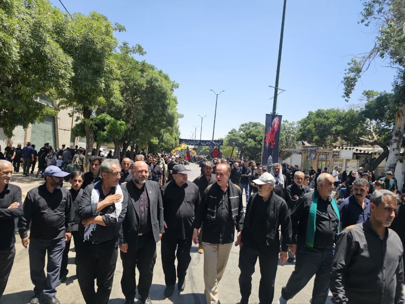 عاشورا بزرگ‌ترین مکتب تربیتی و فرهنگی جهان اسلام است