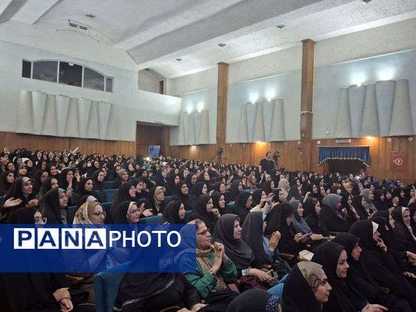 برگزاری ویژه برنامه نکوداشت مقام معلم در شهرستان کاشمر 