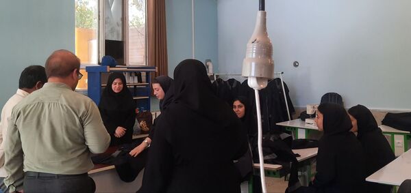 بازدید از عملکرد دانش‌آموزان ثمین آشخانه