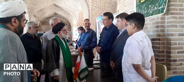 میز خدمت مهمان قاب پانا