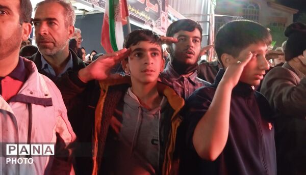 شبی دیگر از حماسه خیابان در بروجرد 