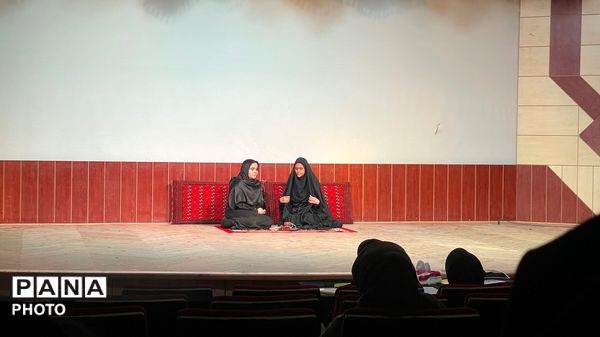 هنرستان هنرهای زیبا میزبان درخشش استعدادهای دختر در چهل و چهارمین جشنواره نمایش صحنه ای  و عروسکی