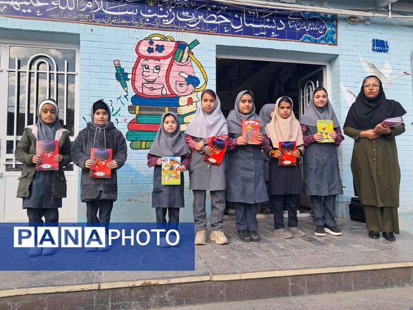 تقدیر از نخبگان درسی دبستان حضرت زینب(س) در طرقبه شاندیز