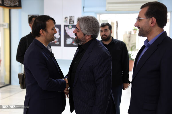 بازدید علی فرهادی سخنگوی وزارت آموزش و پرورش از خبرگزاری پانا