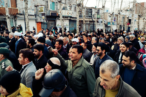کامیاران در سالگرد پیروزی انقلاب غرق در شور و شکوه