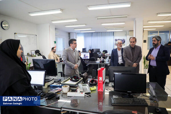 بازدید مدیرکل آموزش و پرورش استان قم از خبرگزاری پانا