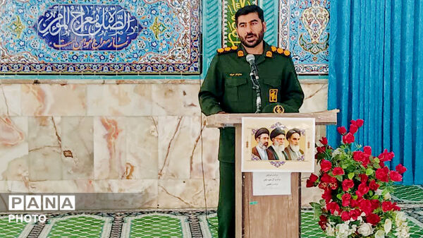 نماز جمعه پاتاوه با ویژه‌برنامه‌های هفته دفاع مقدس