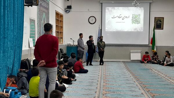 برپایی اردوی شبانه مقاومت در دبیرستان شهید بهشتی