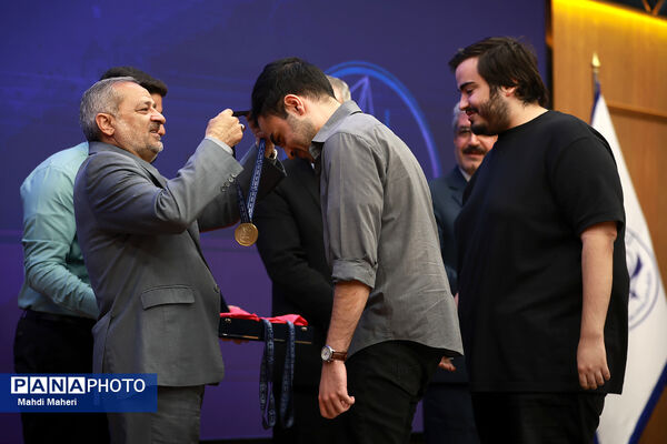 اختتامیه المپیادهای بین المللی ترکیبیات و هندسه ایران