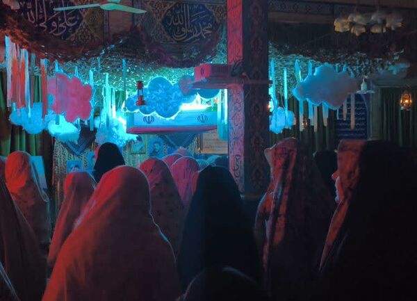 نسل نوجوان در اعتکاف؛ با اشک و اراده، پیام صبر حضرت زینب (س) را به گوش آسمان رساند