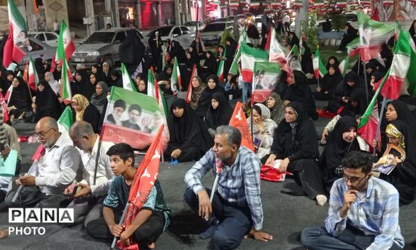 میناب در میدان شهدا، در پناه نور مجتبی(ع)