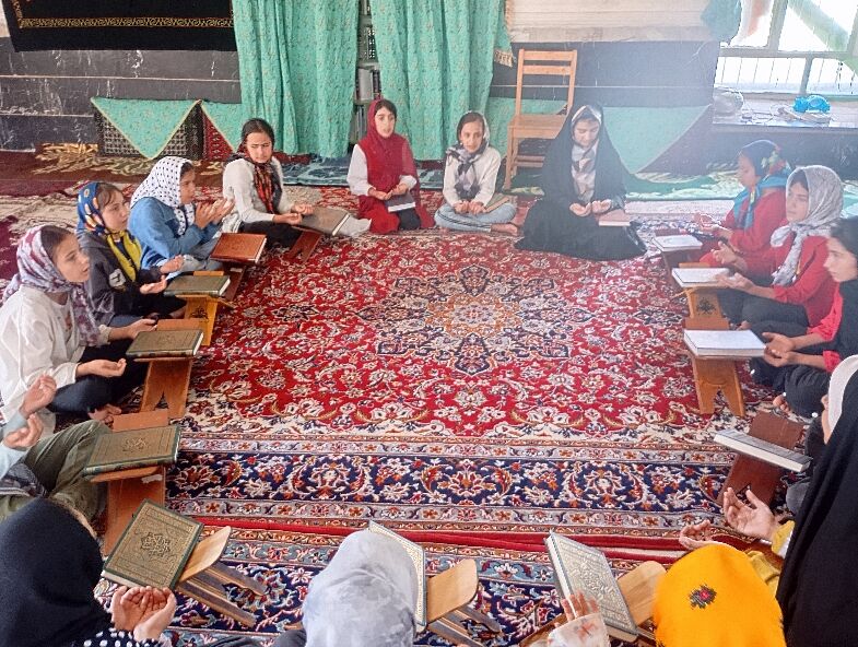برگزاری کلاس تابستانی قرآن در روستای گزکوه