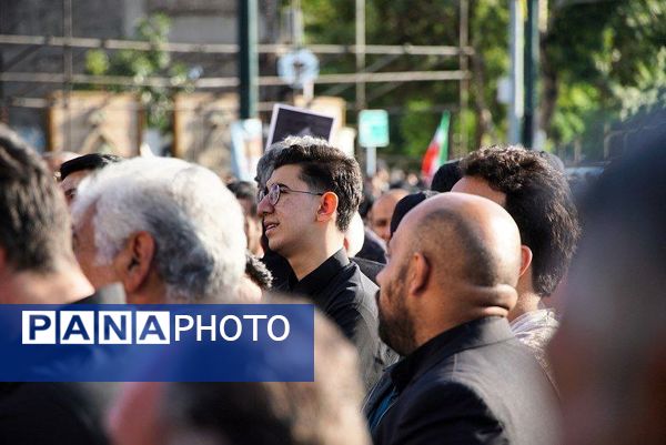 اجتماع مردم مشهد در فراق سید الشهدای خدمت 