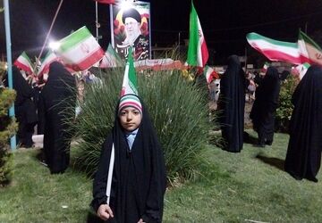 مسئولان؛ رهبران میدان‌دار حماسه‌های خیابانی تفت 