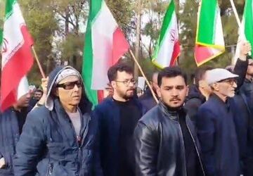 تشییع پدر زیردریایی کشور در گلستان شهدای اصفهان
