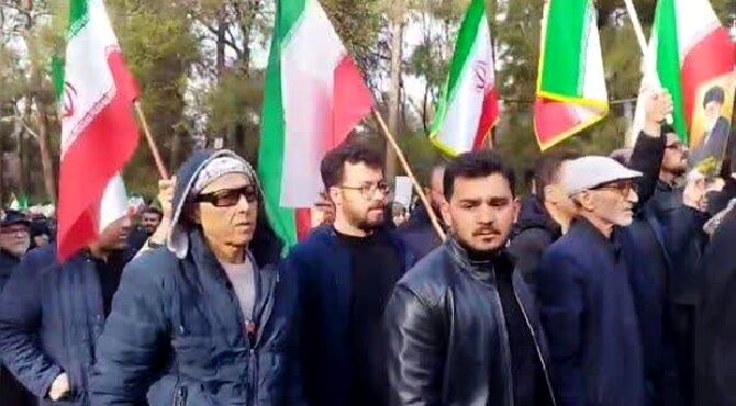 تشییع پدر زیردریایی کشور در گلستان شهدای اصفهان