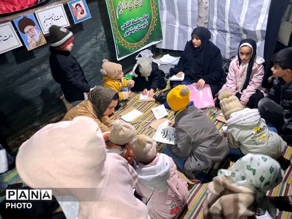  دهه نودی ها طراوت بخش اجتماعات شبانه در بلوار فضل نیشابور