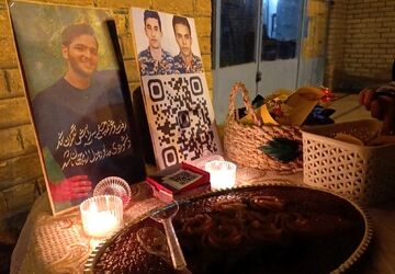 برپایی میز مهدویت توسط خبرنگاران پانا در مسجد جامع نیشابور