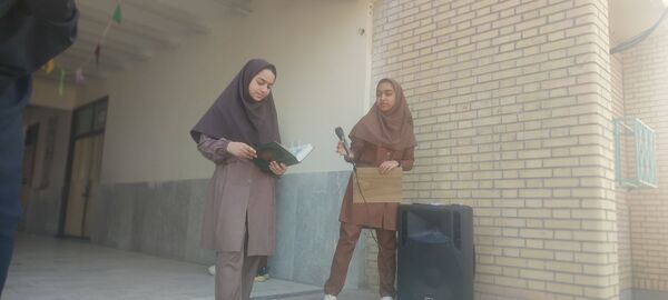 بزرگداشت روز حافظ در مدرسه فروغ رضوان