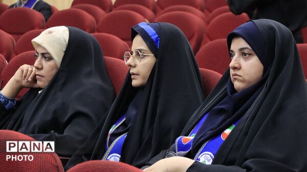 چهره‌های درخشان سازمان دانش‌آموزی زیر ذره‌بین دوربین‌ها