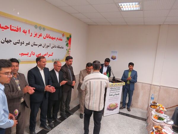 نمایشگاه هنرستان کار دانش جهان نما شهرستان بجنورد