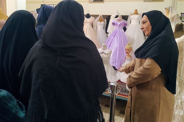 برگزاری جشنواره هفته مشاغل در هنرستان کوثر قیامدشت ری یک