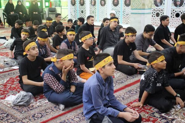 سوگواره احلی‌من‌العسل در شهرستان سمنان 