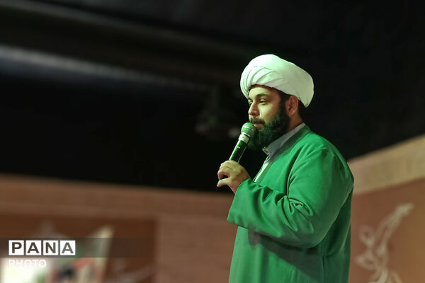 سفری به سرزمین بندگی؛ جشن تکلیف دختران دانش‌آموز منطقه نیر 