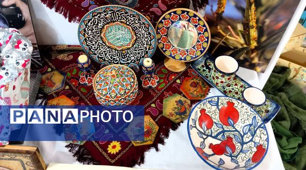 برپایی نمایشگاه دست سازه‌های دانش‌آموزی در ورامین