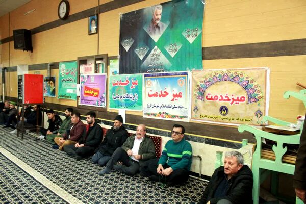  نماز عبادی، سیاسی جمعه با رنگ و بوی دهه فجر در فاروج