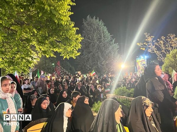 ولادت حضرت معصومه(ع)  و روز دختر در میدان شهدای کرج