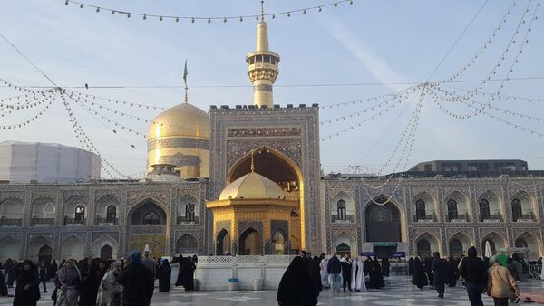 همدلی و زیارت در چهارشنبه‌های رضوی