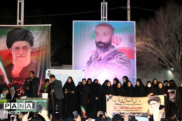 سوگواره دانش‌آموزی شهادت رهبر معظم انقلاب و شهدای میناب در ابرکوه
