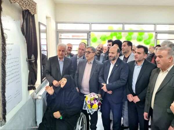 مراسم افتتاحیه مدرسه خیرساز شهیدان بارفروش در کاشان