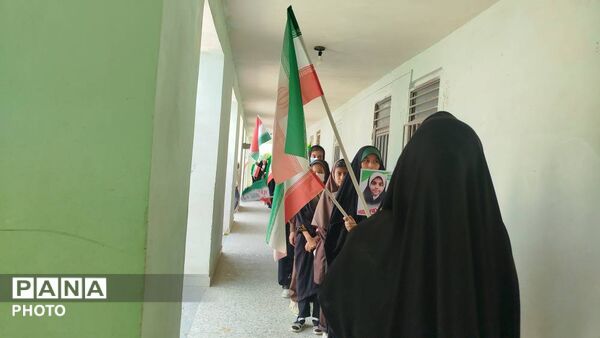 میناب، جایی برای شکوفایی جوانه‌ها