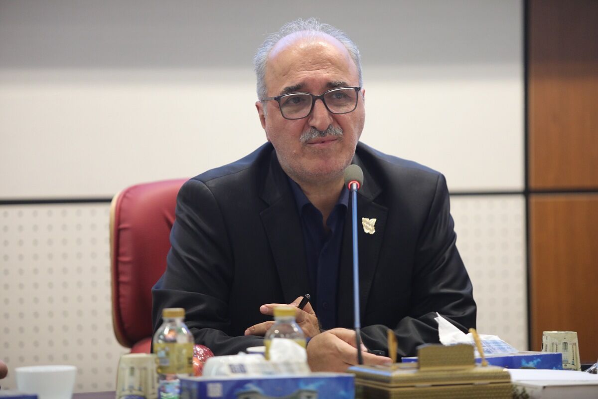 اولویت ما «حمایت از مادران» است نه صرفاً جایزه؛ روند نزولی تولدها باید متوقف شود