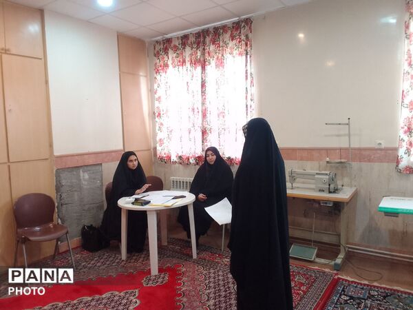 مسابقات قرآن و عترت و نماز دانش‌آموزان دختر جلگه 