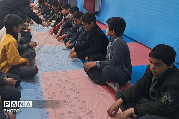 ویژه‌برنامه امام رضایی در مدرسه امام‌خمینی (ره) نیر