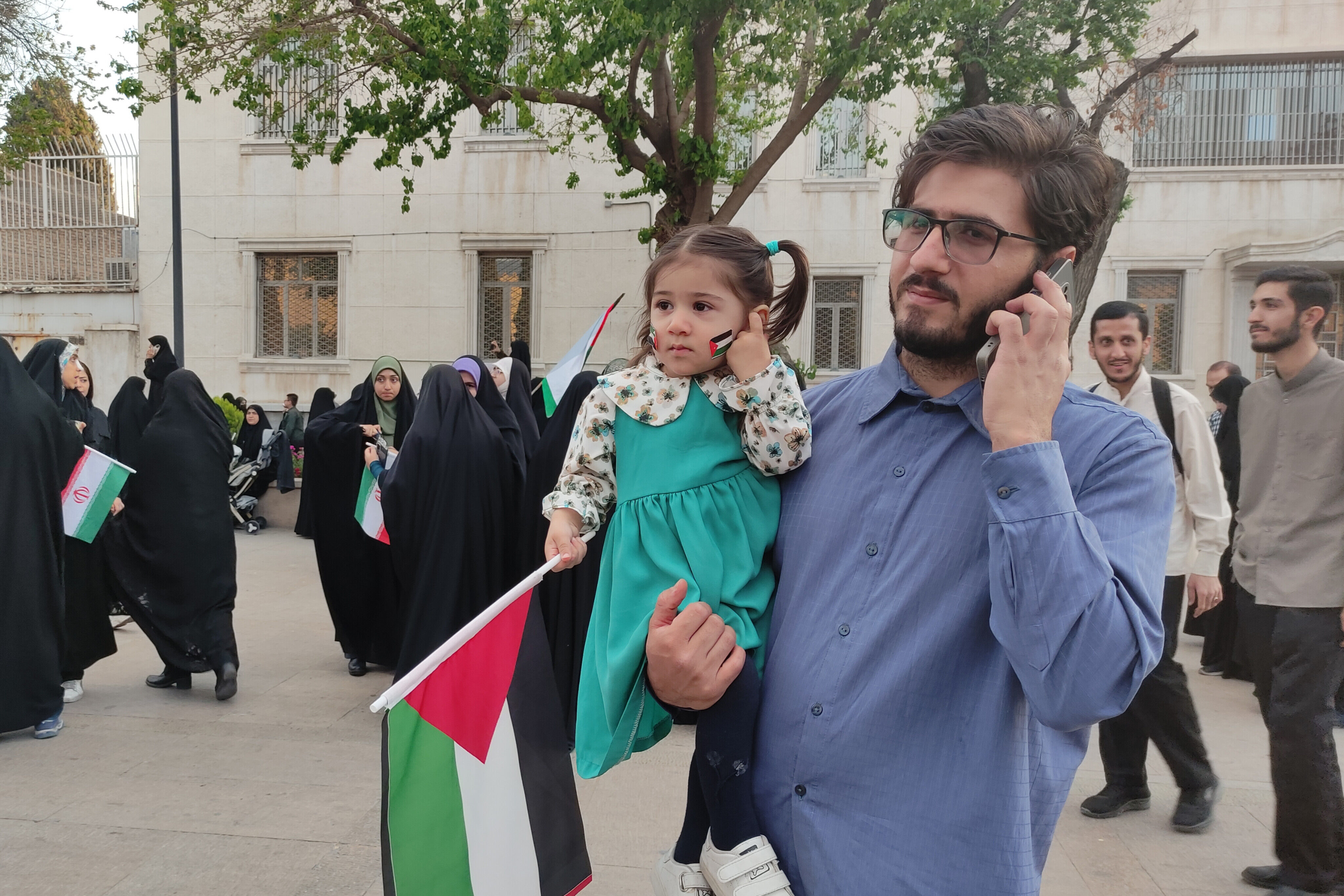 اسرائیل! فریاد کودکان ایران را بشنو