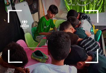 بازدید مسئولین و دانش‌آموزان از موکب فرهنگی حضرت رقیه(س) در دهگلان