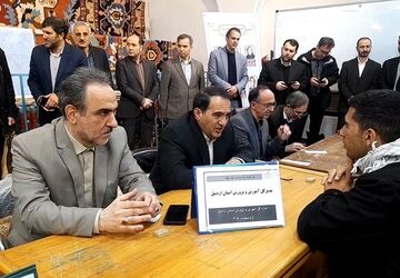 میز خدمت آموزش و پرورش استان اردبیل به مناسبت هفته معلم